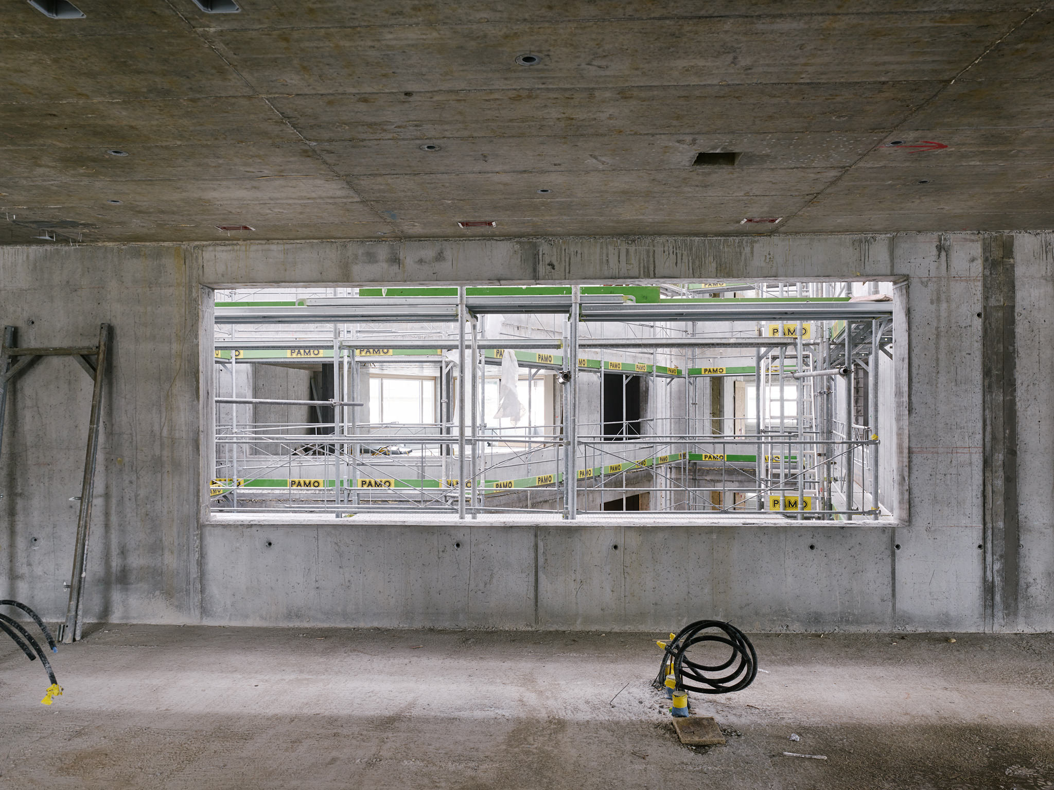 E15541 Alpa 049195 SCREEN